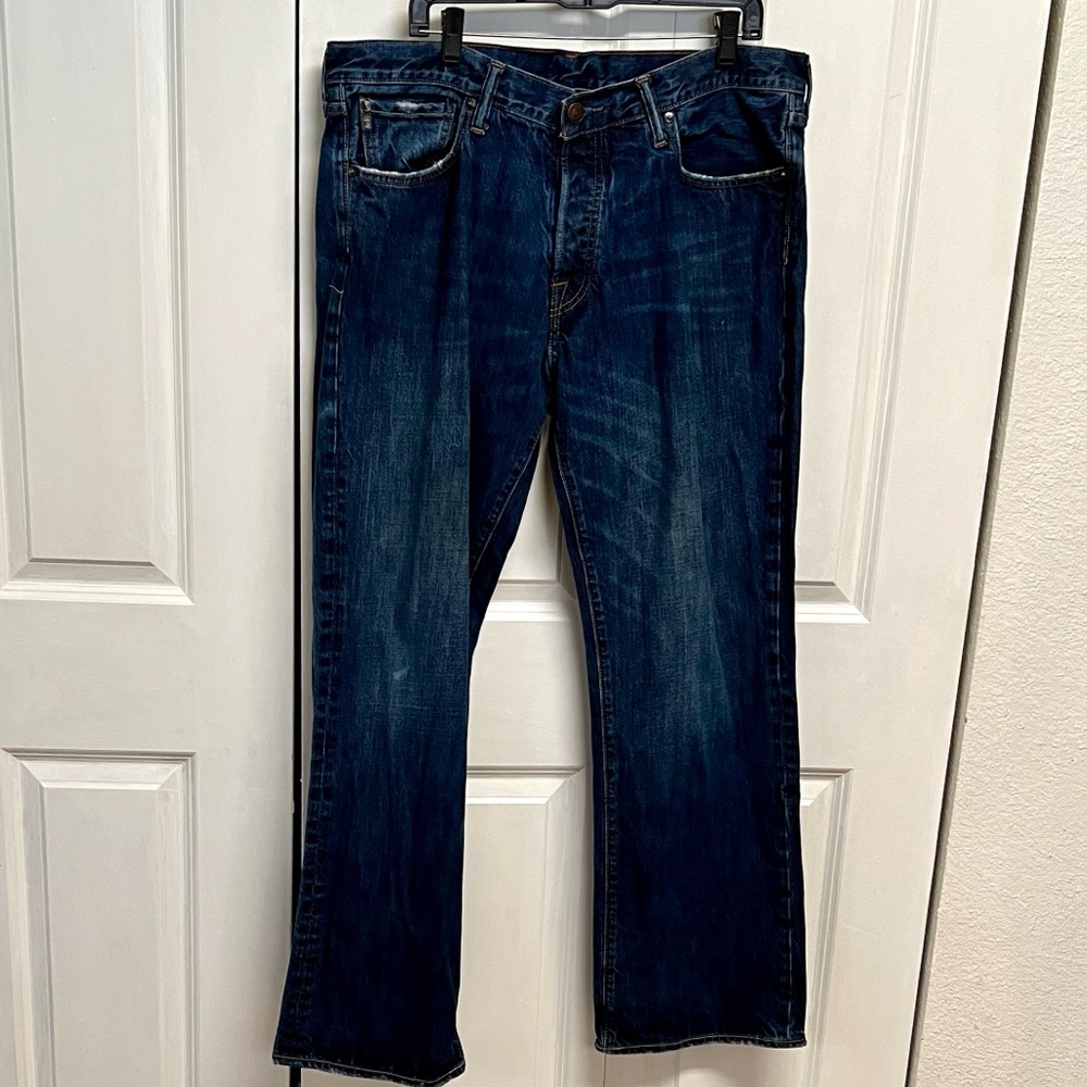 Abercrombie & Fitch Men's Distressed Relaxed Dark Blue Jeans Size 36